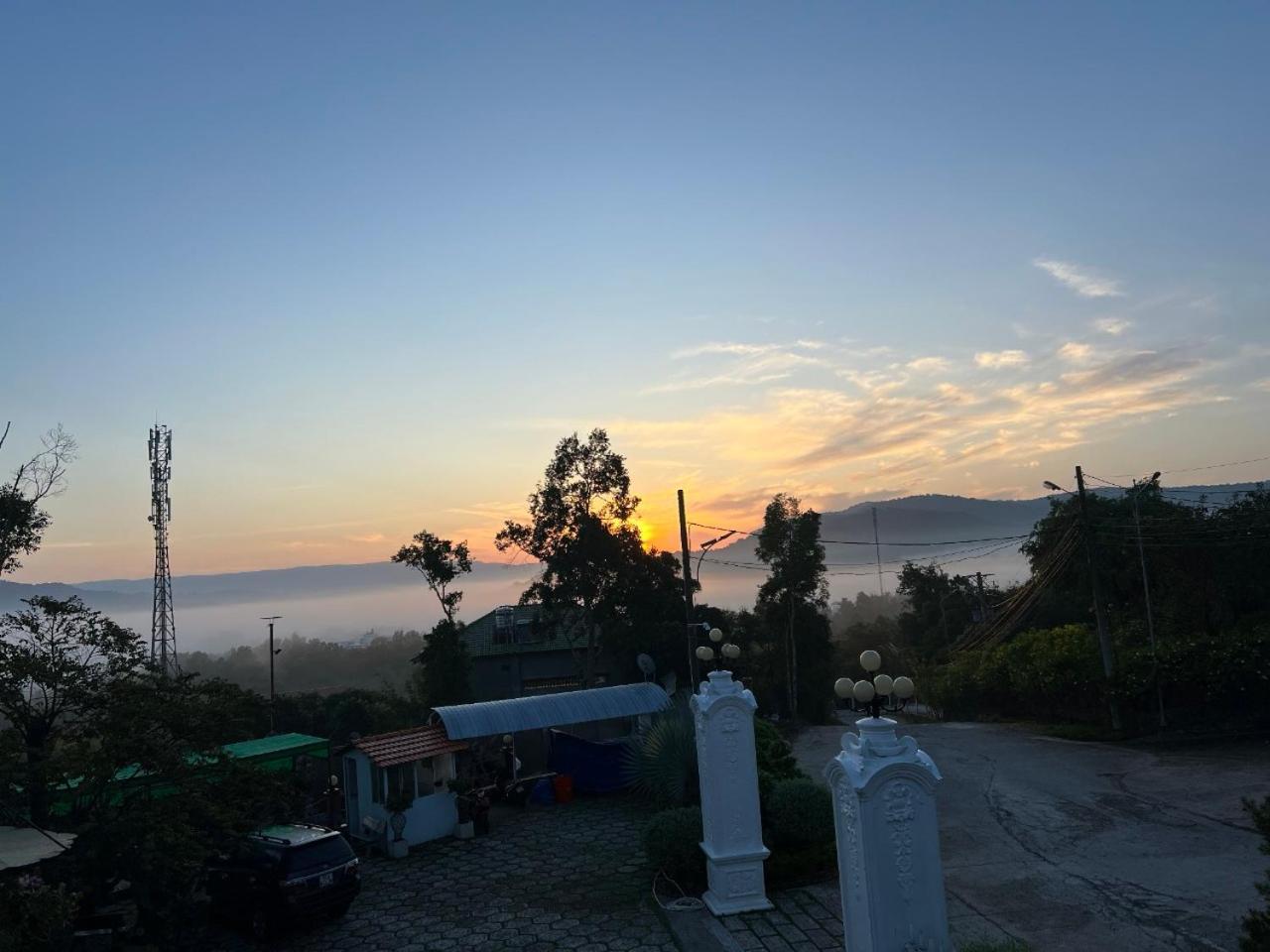 דואונג דונג Bungalow Sang Tuoi Mountains מראה חיצוני תמונה